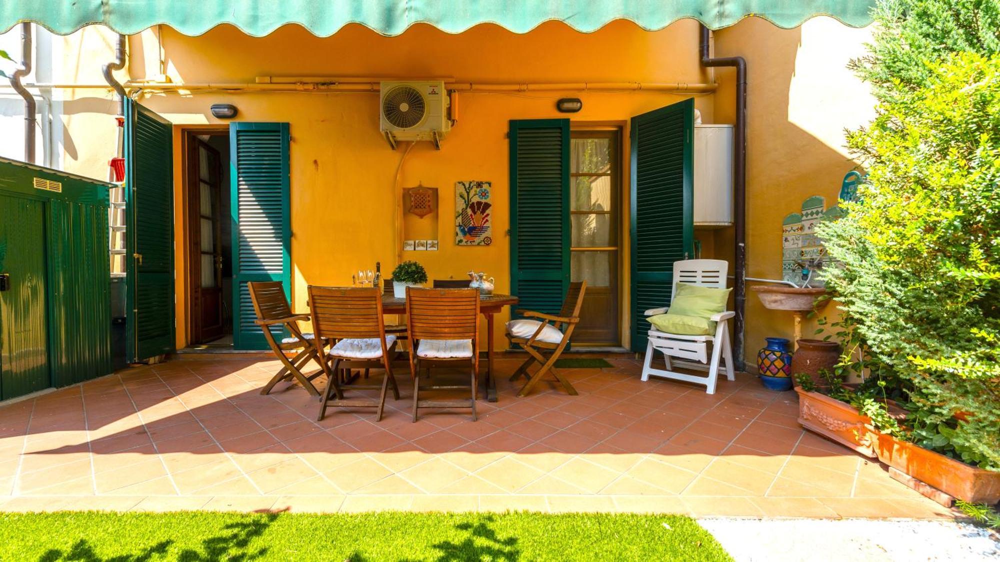 Apartamento Hostly-La Casa Di Marta-Two Steps From The Tower Pisa Exterior foto